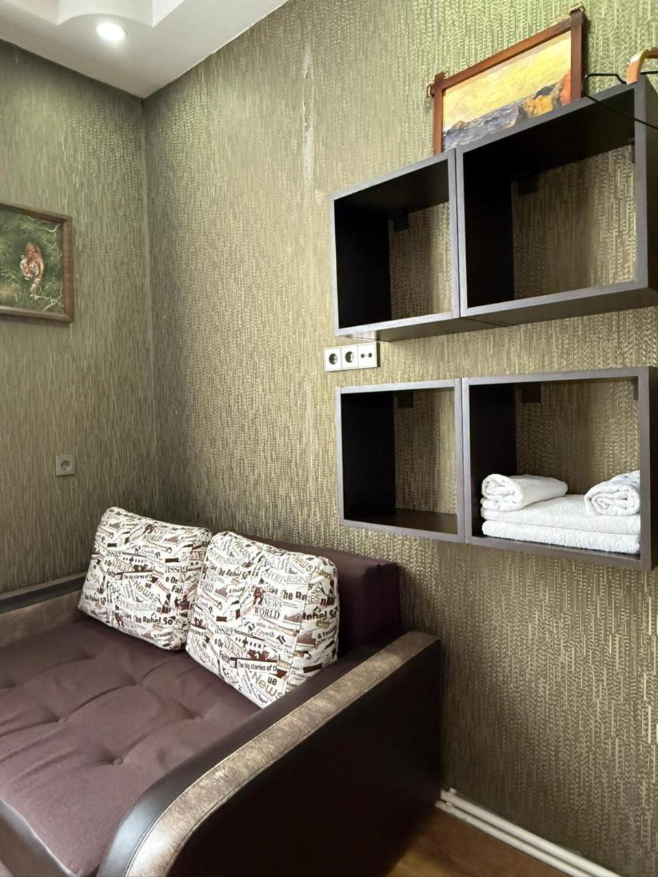 Holiday Home ボルジョミ エクステリア 写真